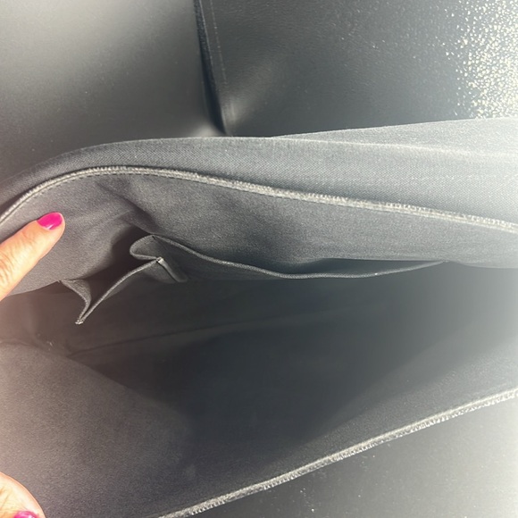 Louis Vuitton Damier graphite messenger bag - Picture 11 of 16